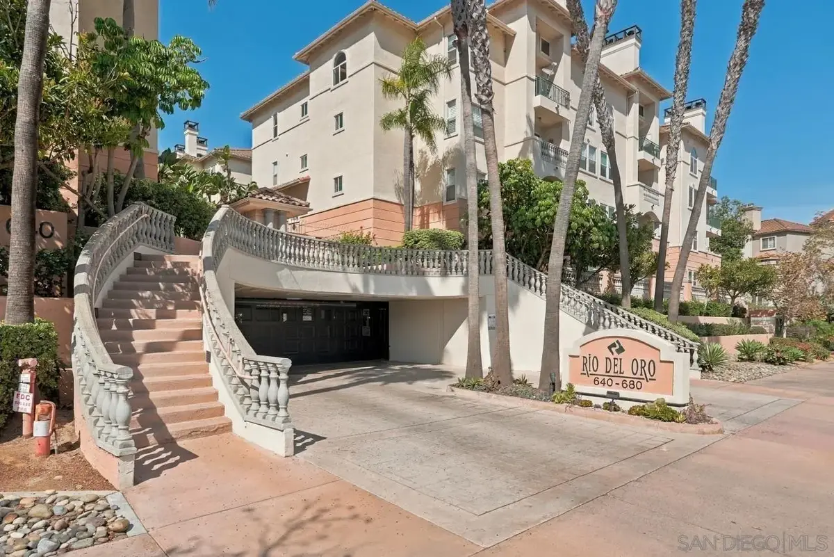 680 Camino De La Reina #2201, San Diego, CA 92108 - #1