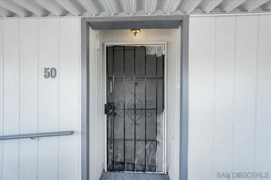 211 N Citrus Avenue 50, Escondido, CA 92027 - #2