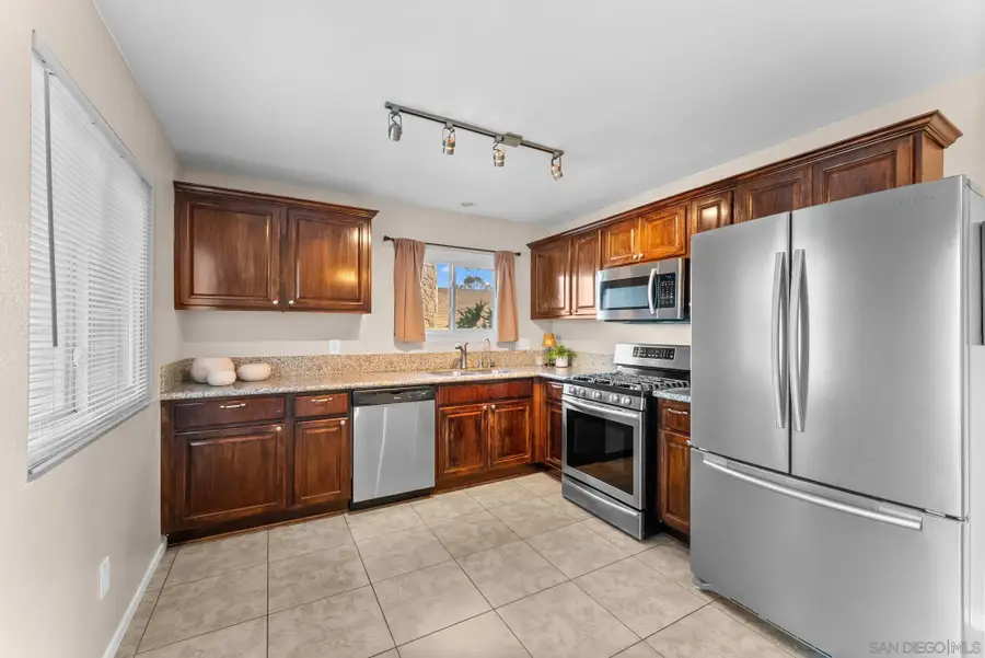 2725 C, National City, CA 91950 - #3