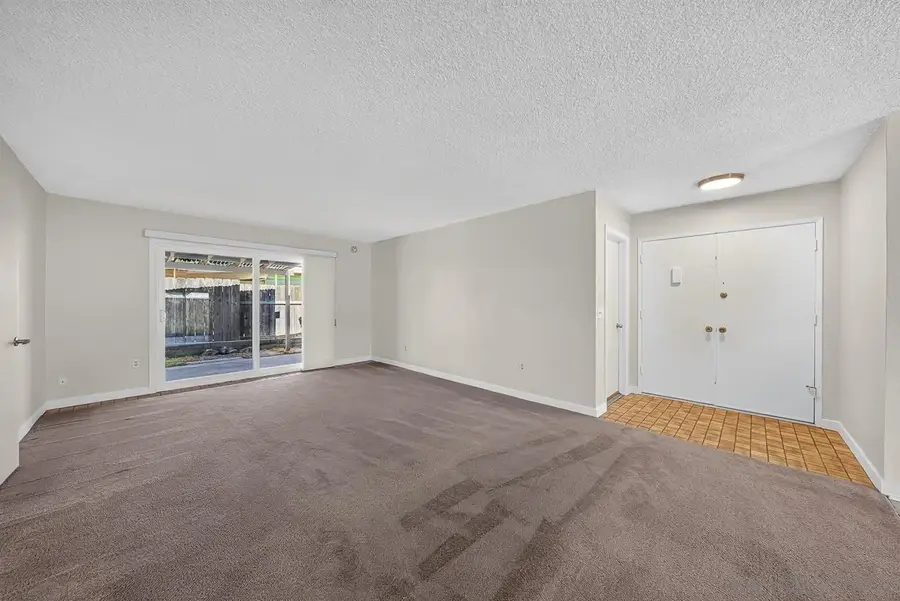 9364 Leticia Dr., Santee, CA 92071 - #3