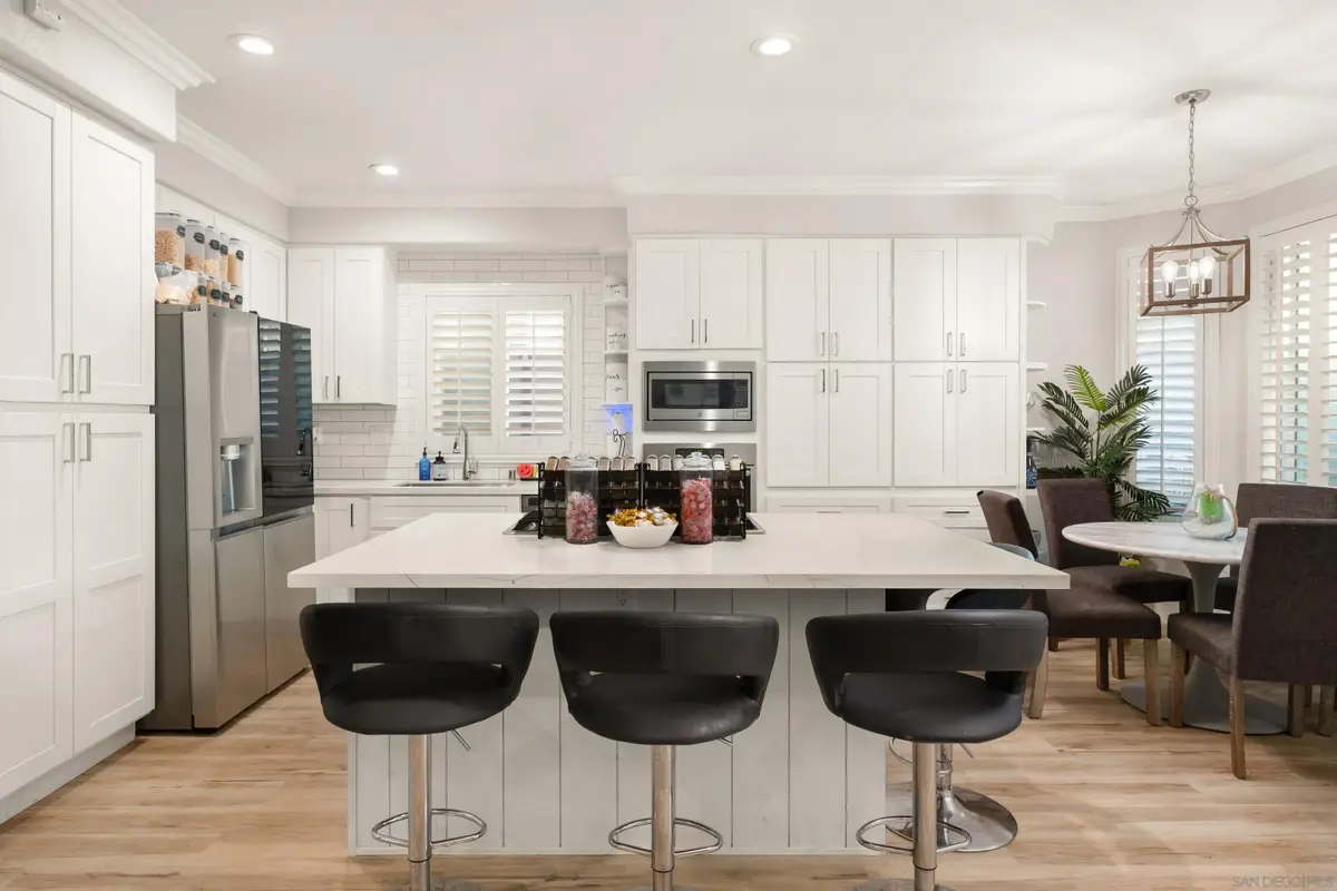 4577 Da Vinci, San Diego, CA 92130 - #1