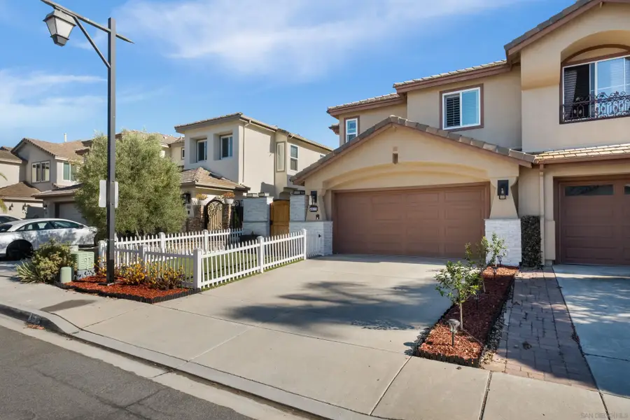 4577 Da Vinci, San Diego, CA 92130 - #2