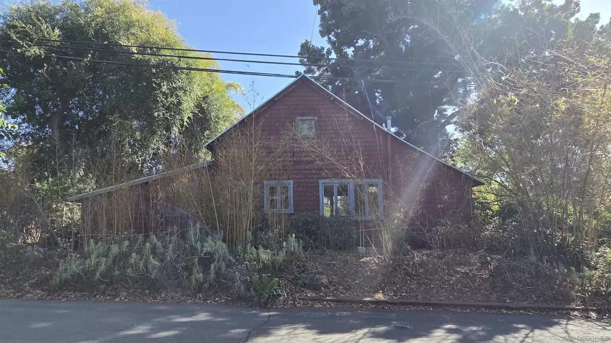 8751 Mariposa Street, La Mesa, CA 91941 - #1