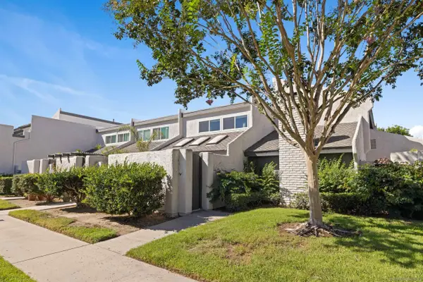 18664 Applewood #76, Huntington Beach, CA 92646