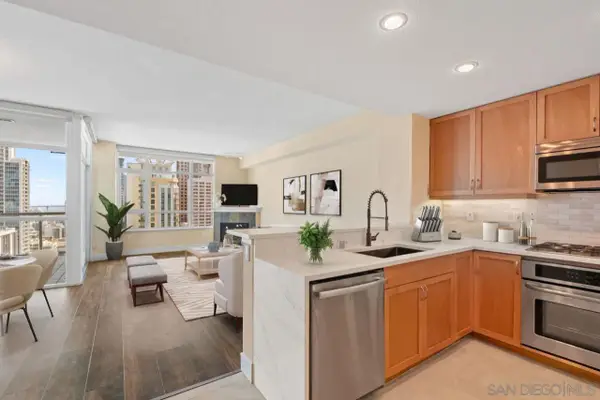 850 Beech St #1703, San Diego, CA 92101