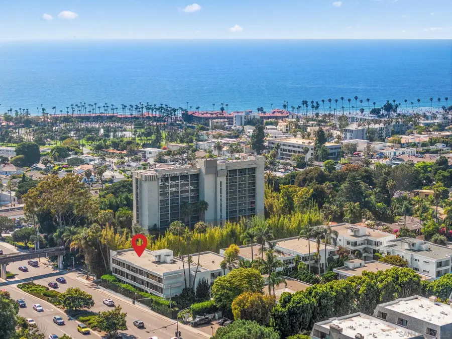 2352 Torrey Pines Rd, La Jolla, CA 92037 - #3