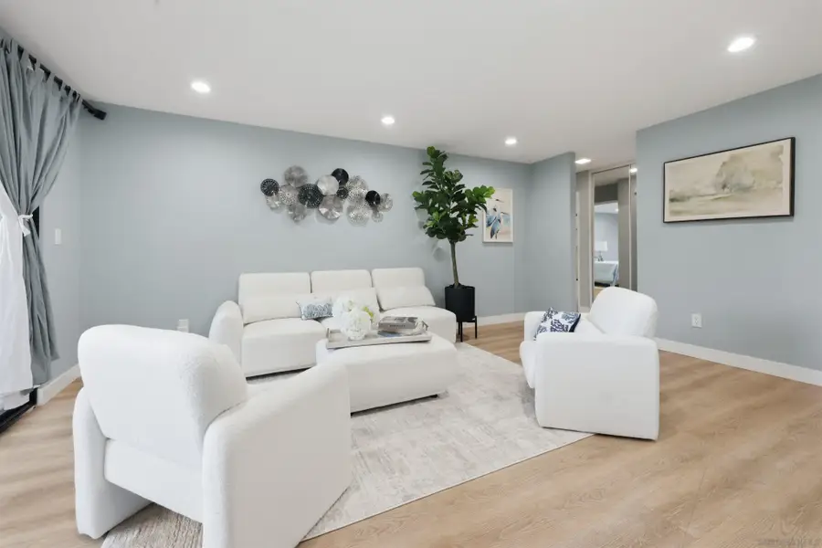 11156 Kelowna #55, San Diego, CA 92126 - #2