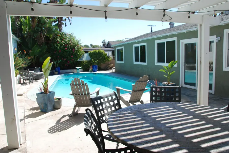 8330 Beaver Lake Dr, San Diego, CA 92119 - #2