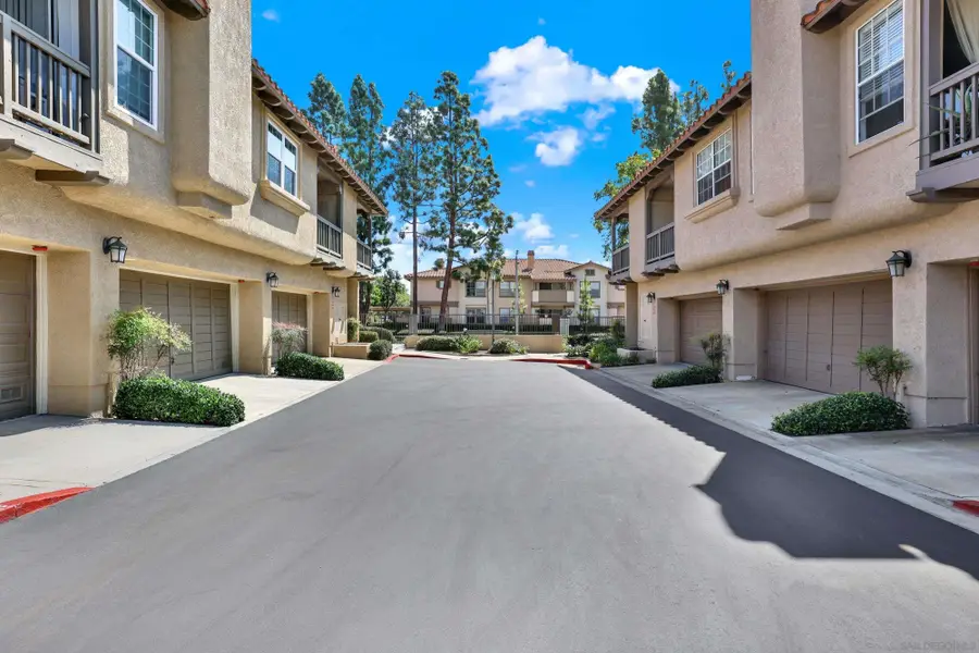 13450 Savanna, Tustin, CA 92782 - #2