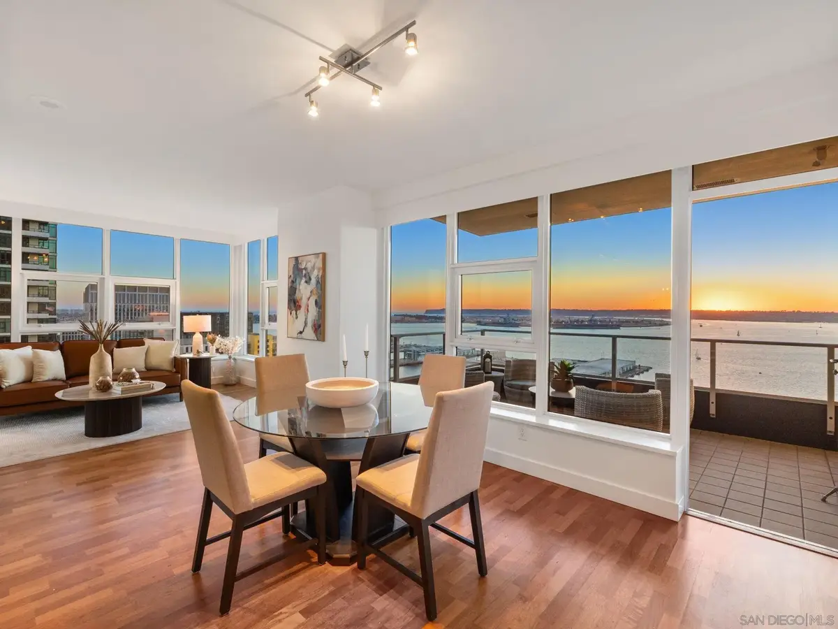 1325 Pacific Hwy #2302, San Diego, CA 92101 - #1