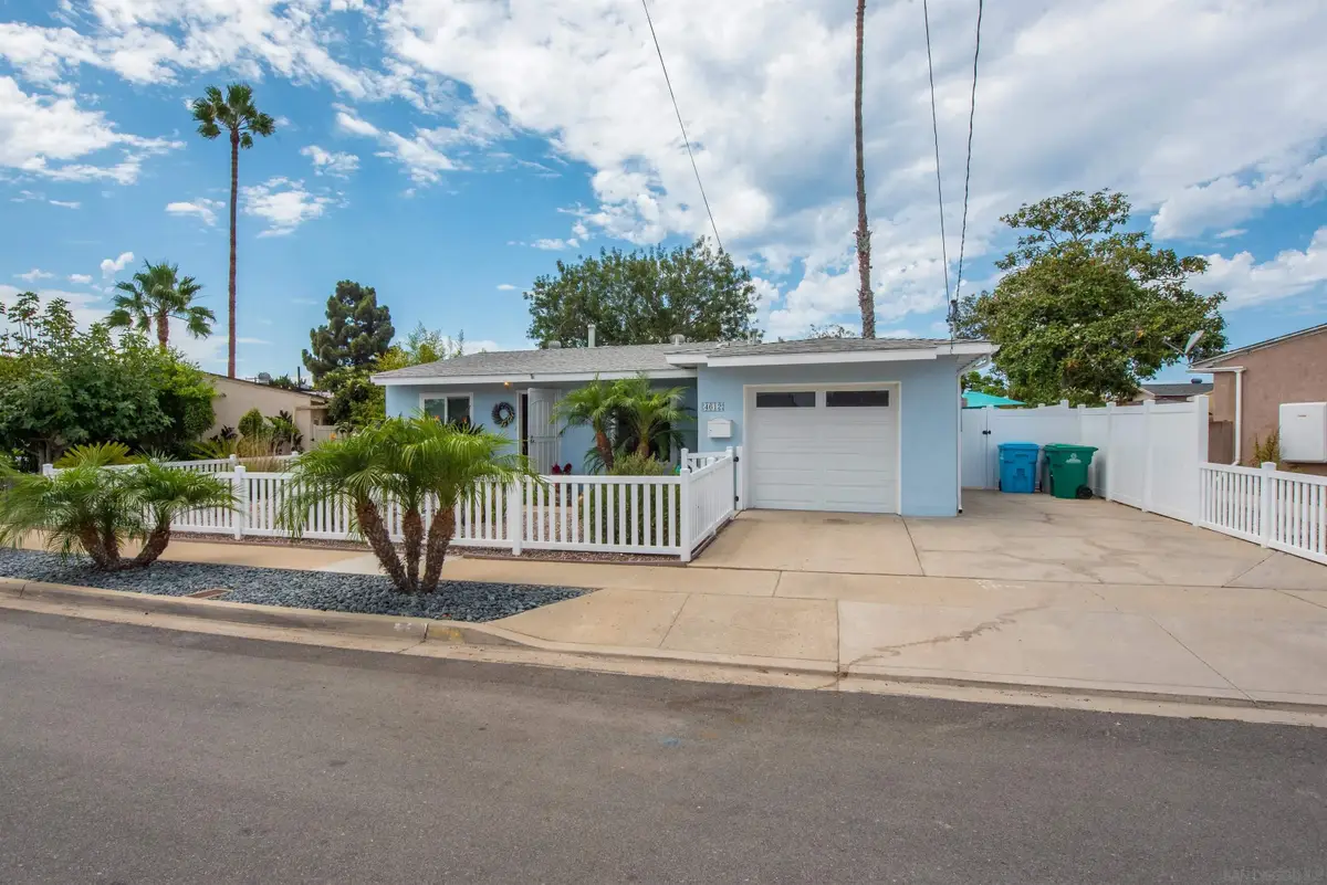 4612 Kleefeld, San Diego, CA 92117 - #1
