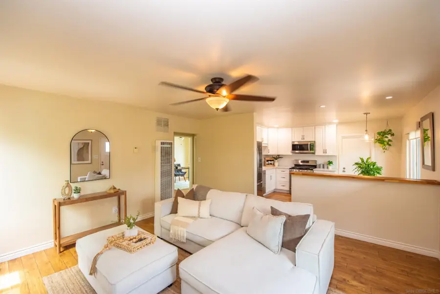 4612 Kleefeld, San Diego, CA 92117 - #3