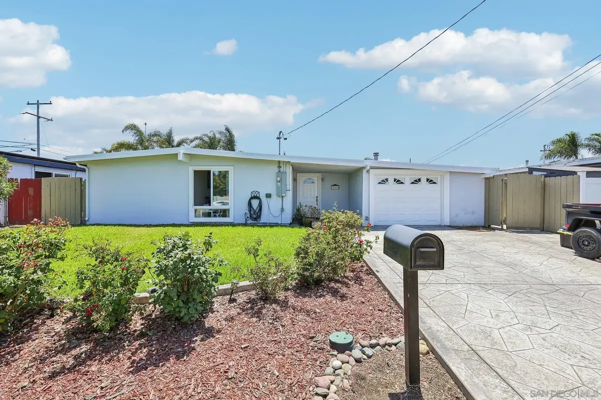 857 Holly Ave, Imperial Beach, CA 91932 - #1