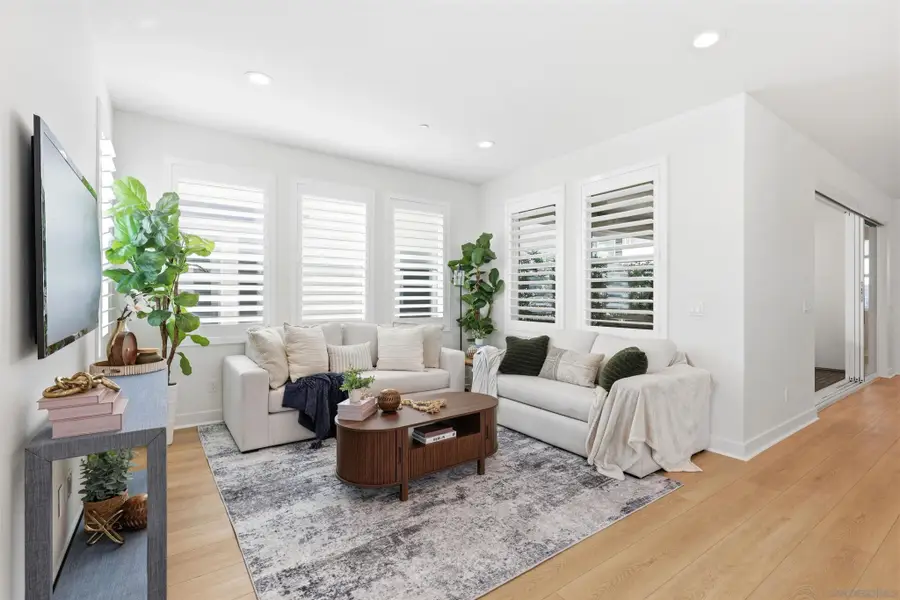 11014 Solstice Way, San Diego, CA 92126 - #3