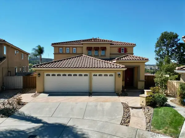 12215 Gladehollow Ct., San Diego, CA 92128
