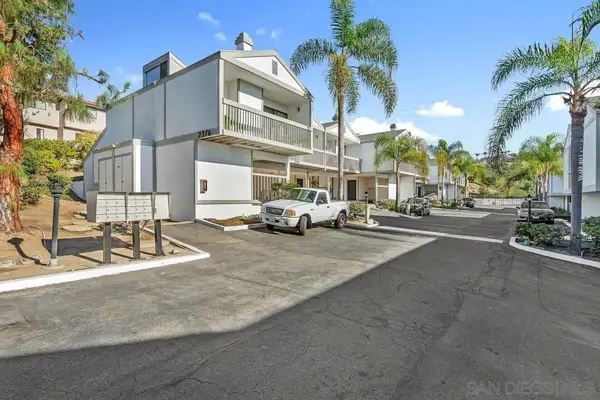 2376 Altisma Way #H, Carlsbad, CA 92009