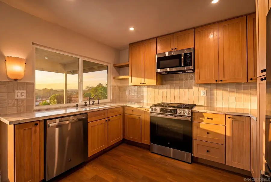 12602 Senda Acantilada, San Diego, CA 92128 - #2