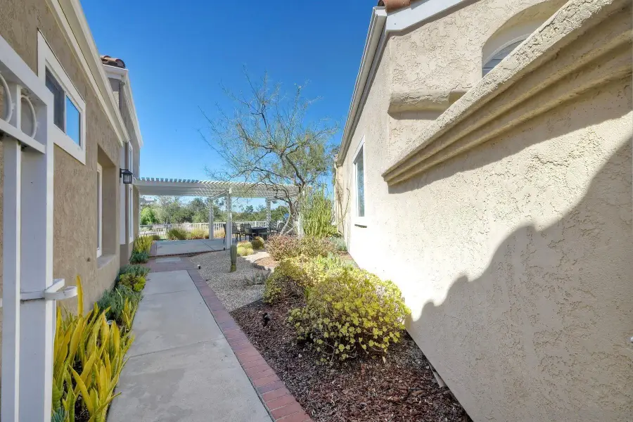 15582 Walton Heath, San Diego, CA 92128 - #3