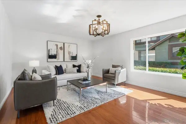 8353 Summerdale Rd #B, Mira Mesa, CA 92126