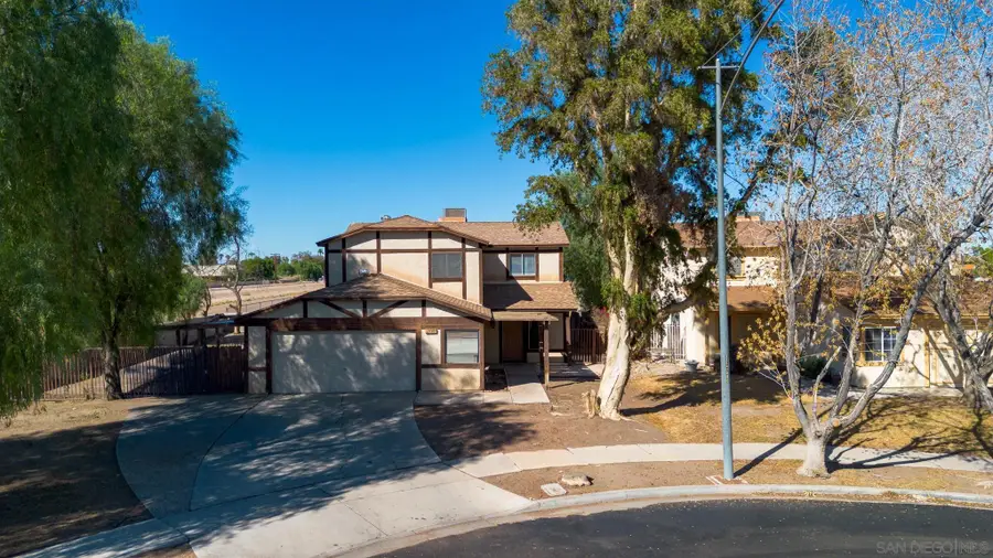 2590 W Elm, El Centro, CA 92243 - #2