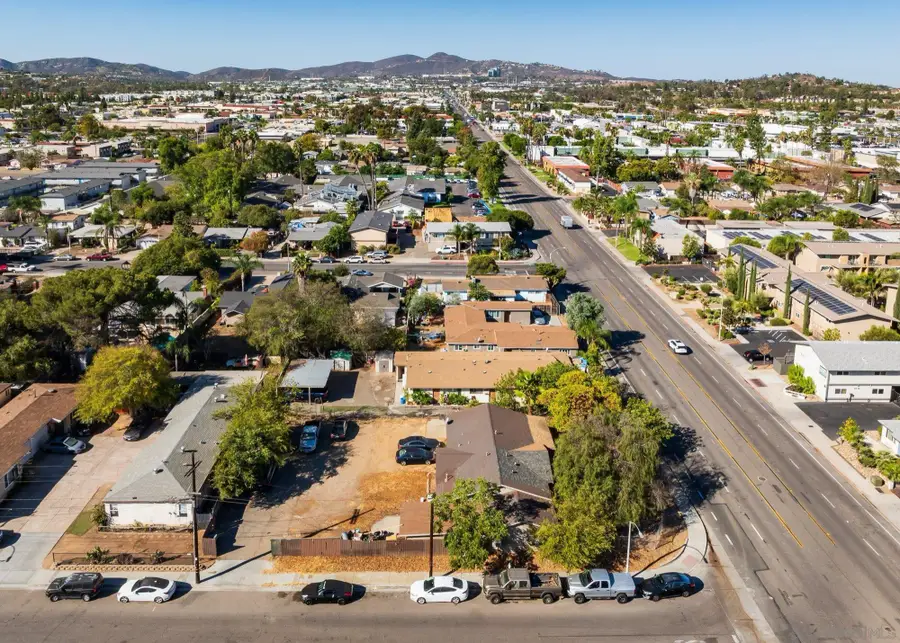 561 E Mission, Escondido, CA 92025 - #3