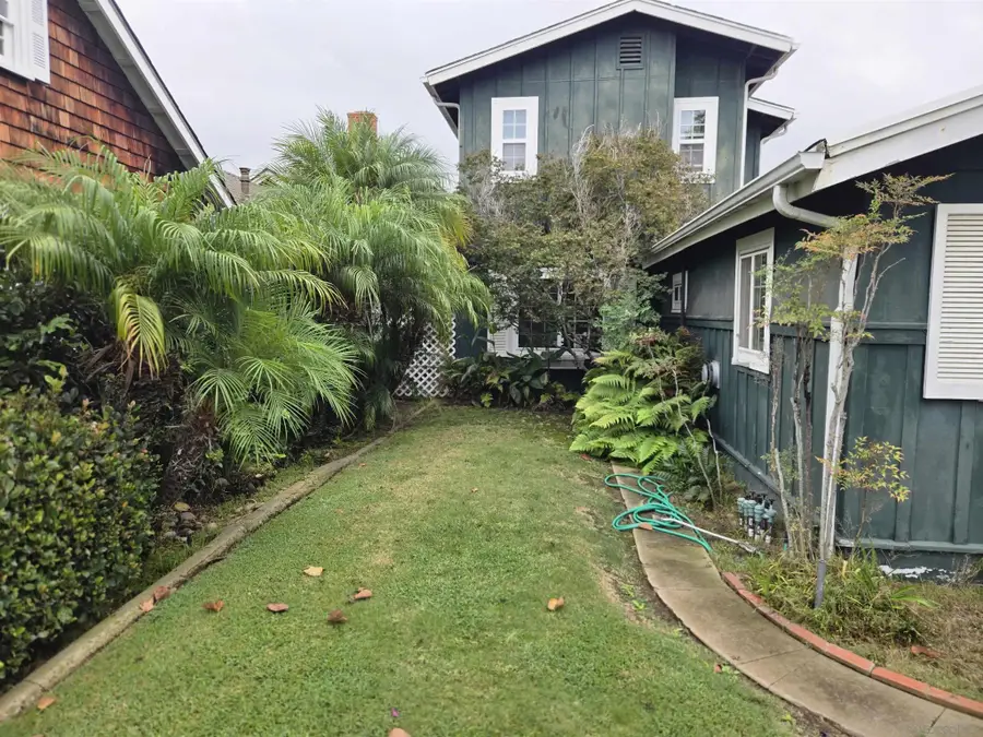 127-131 J Avenue, Coronado, CA 92118 - #3