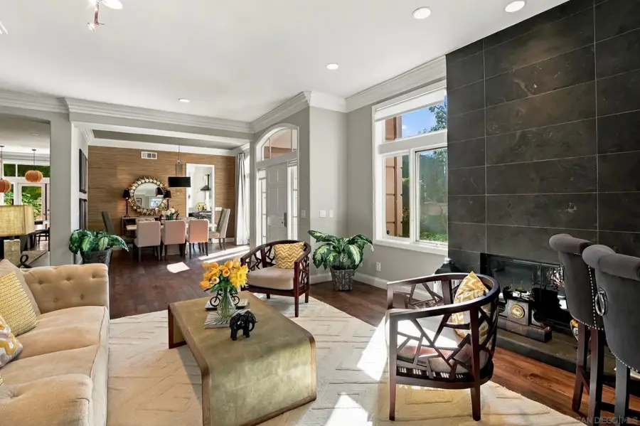 5330 Renaissance Ave., San Diego, CA 92122 - #3