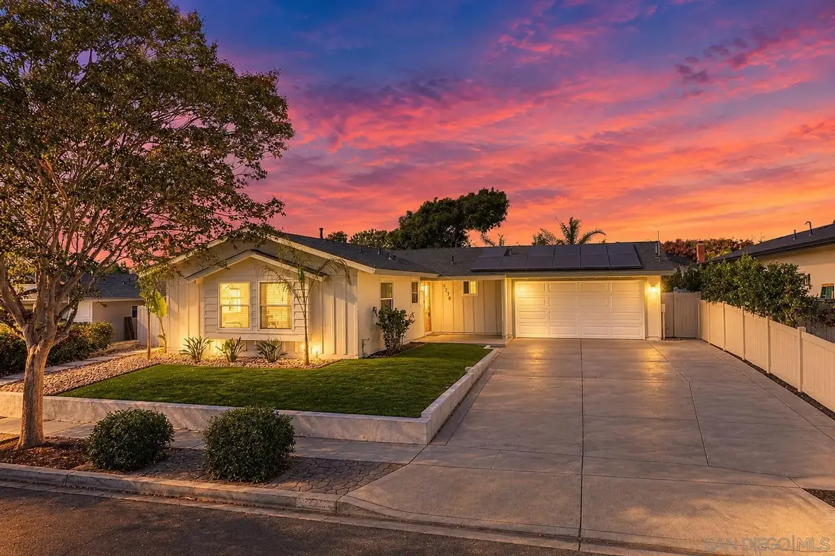 3270 Innuit Ave, San Diego, CA 92117 - #1