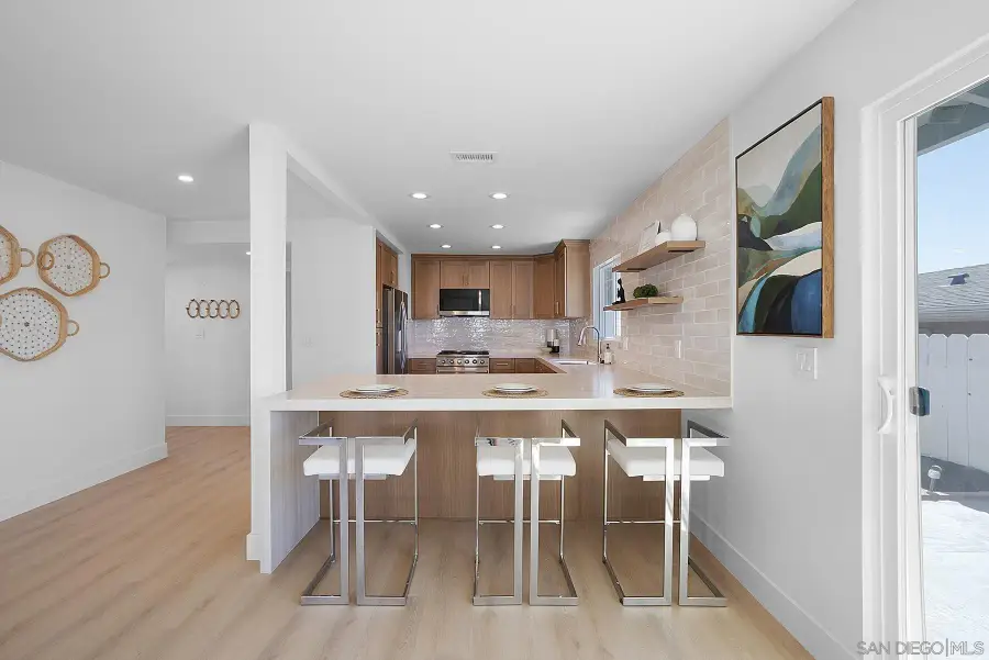 3270 Innuit Ave, San Diego, CA 92117 - #3