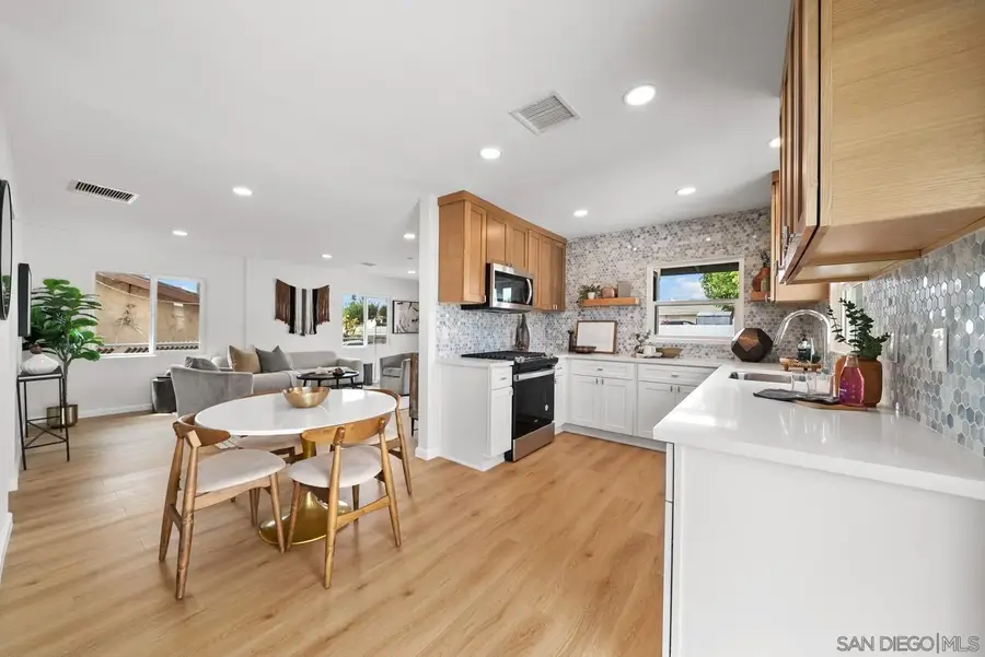 523 8th St., Imperial Beach, CA 91932 - #2