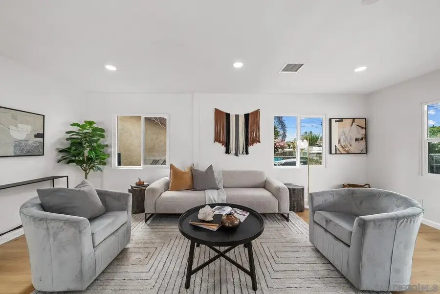 523 8th St., Imperial Beach, CA 91932 - #3
