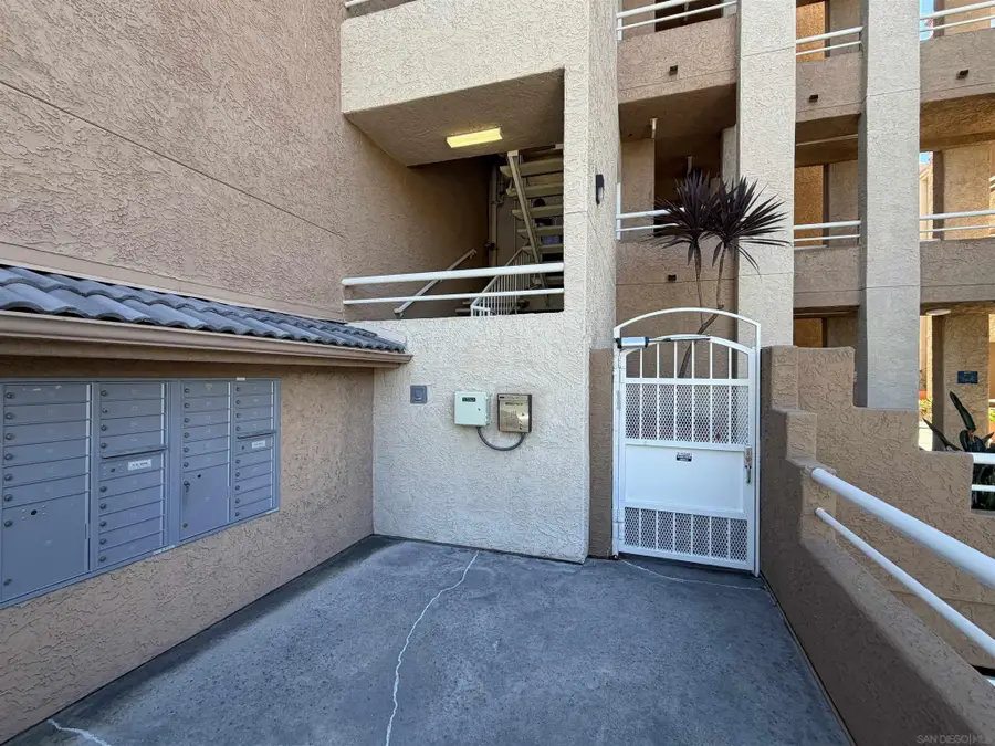 3969 Mahaila #106, San Diego, CA 92122 - #2