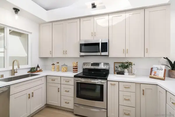 4849 Flying Cloud Way, Carlsbad, CA 92008