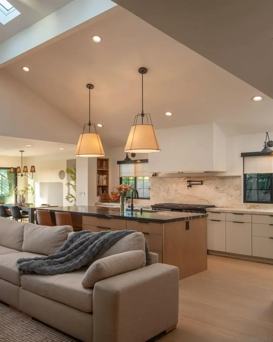 5876 Highplace Dr, San Diego, CA 92120 - #2