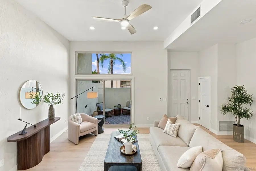 7379 Caminito Carlotta, San Diego, CA 92120 - #3