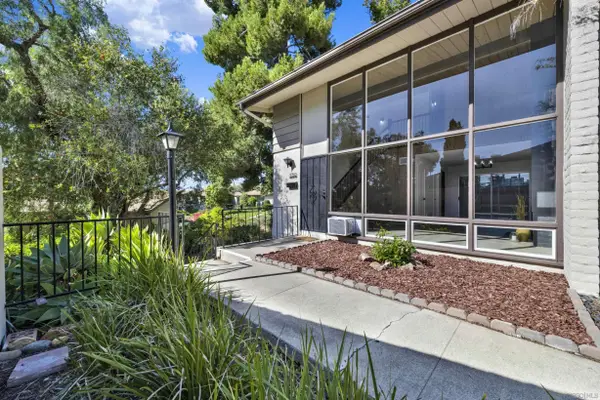 5750 Amaya Drive #20, La Mesa, CA 91942