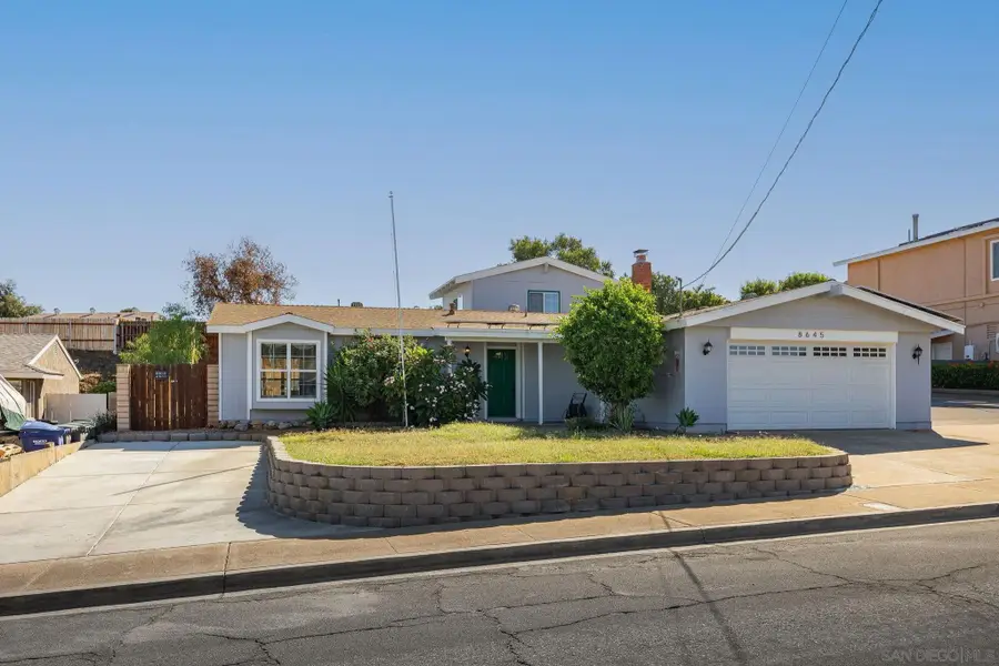 8645 Via Del Luz, El Cajon, CA 92021 - #2