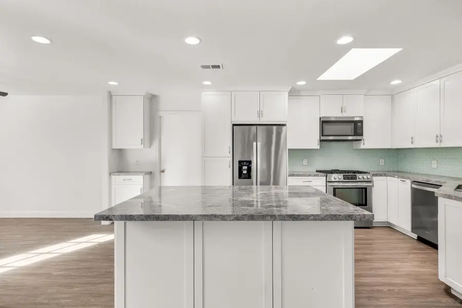 8645 Via Del Luz, El Cajon, CA 92021 - #3