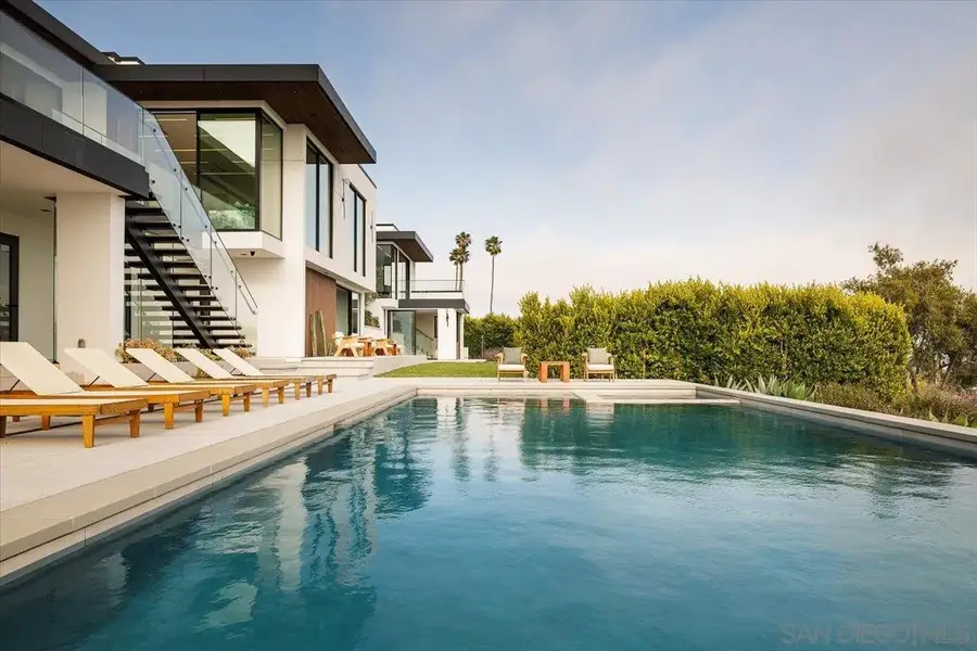 29623 Cuthbert Rd, Malibu, CA 90265 - #2