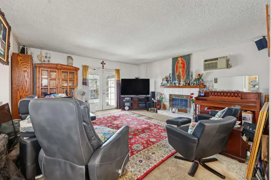 3949 Grandon, San Marcos, CA 92078 - #2