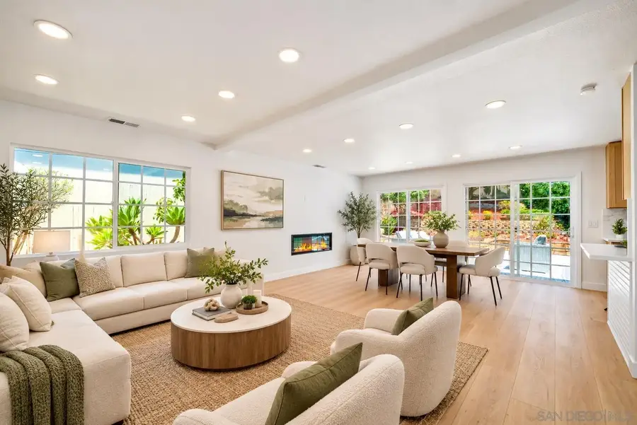 7043 Bobhird, San Diego, CA 92119 - #2