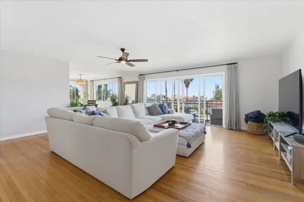 5367 La Jolla Blvd #52, La Jolla, CA 92037