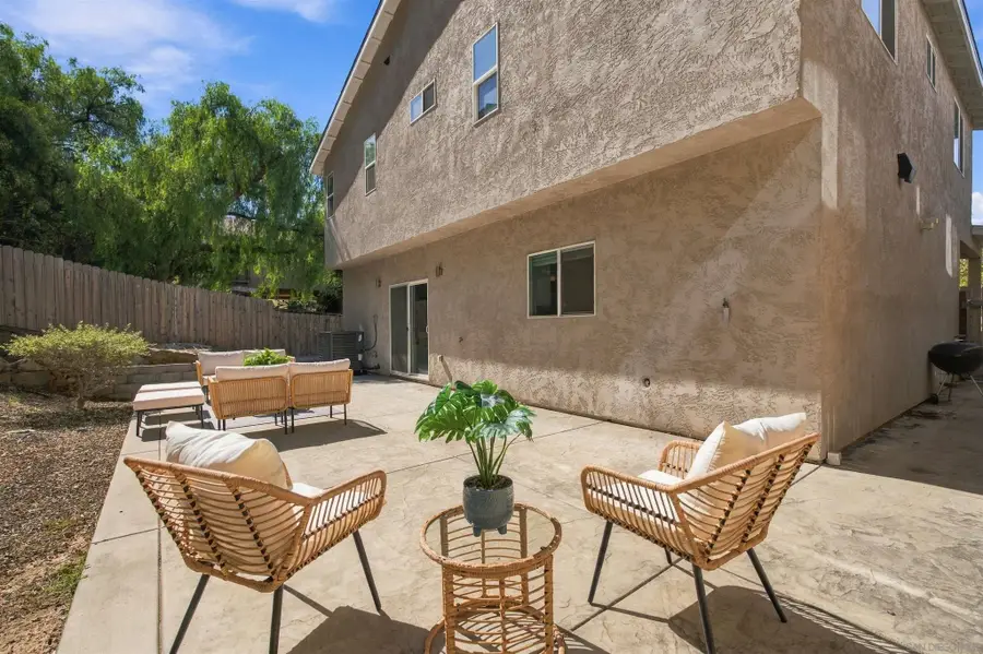 1621 Paraiso Ave, Spring Valley, CA 91977 - #2