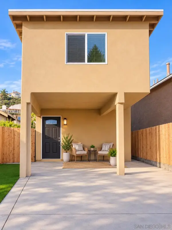9834 Saint George Street, Spring Valley, CA 91977