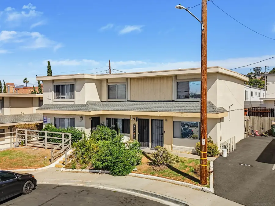4265-69 Schoolridge Ln, La Mesa, CA 91941 - #3