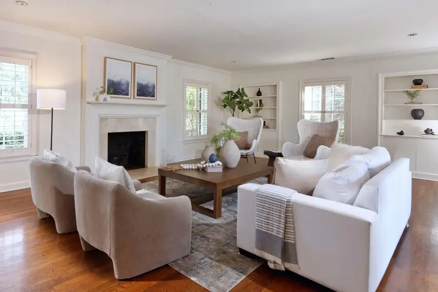 6122 Vista De La Mesa, La Jolla, CA 92037 - Image #3