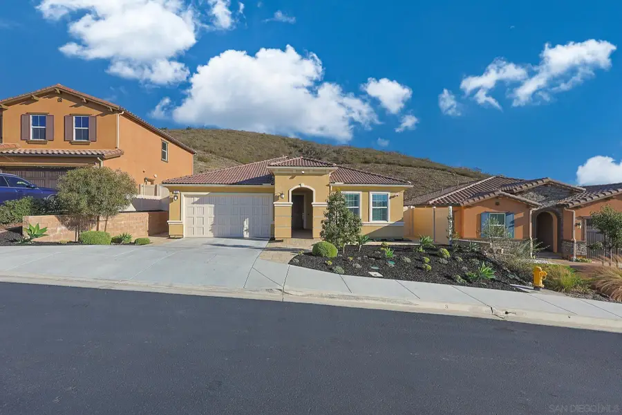 893 Woodhaven Rd, San Marcos, CA 92069 - #2