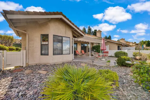 15753 Via Calanova, San Diego, CA 92128