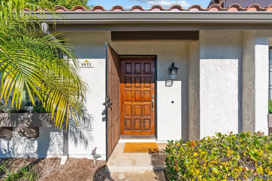 6922 Pear Tree Dr, Carlsbad, CA 92011 - Image #3