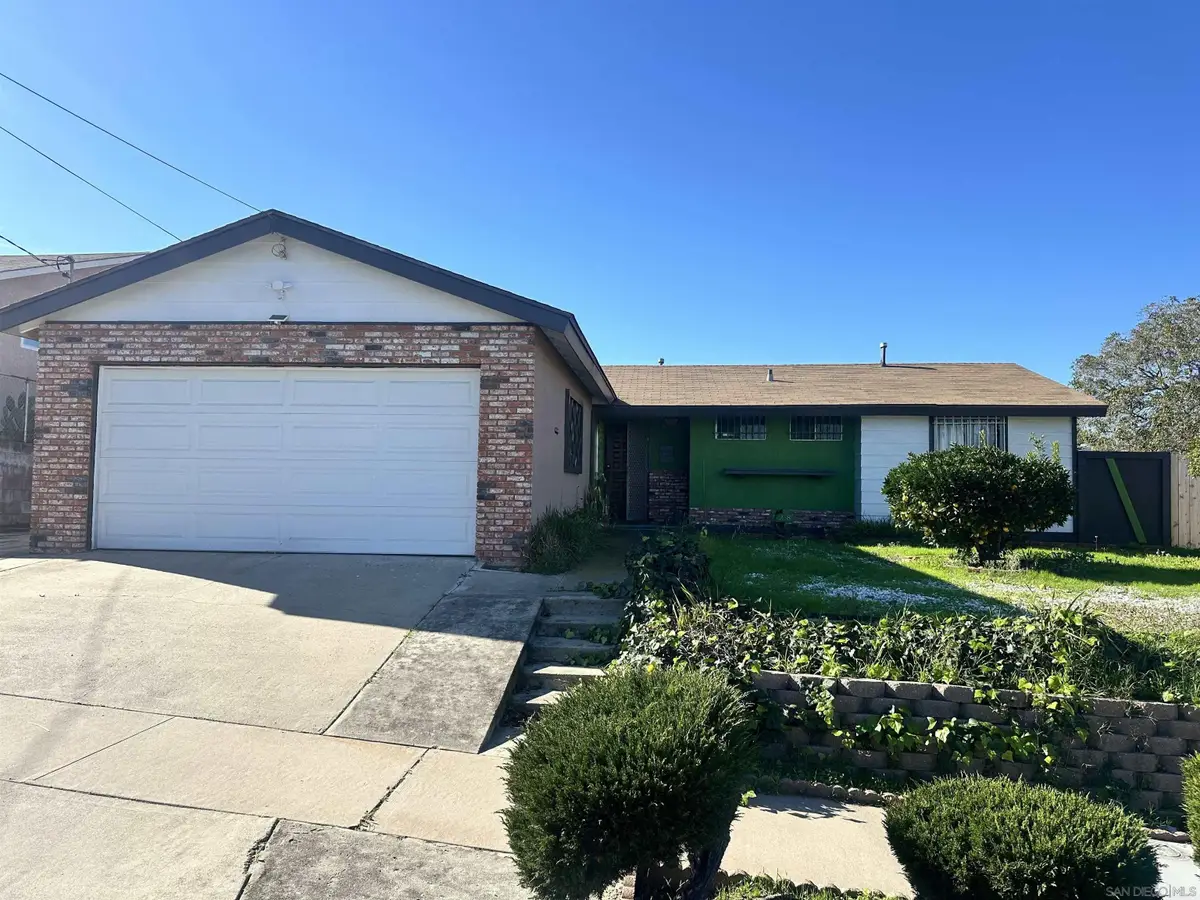 128 Old Oak Dr, San Diego, CA 92114 - #1